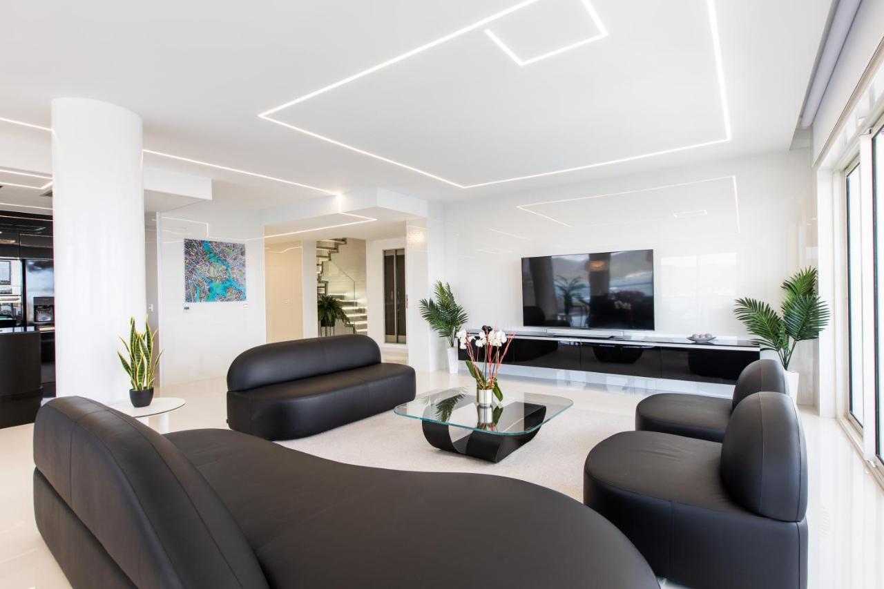 Serenity Penthouse Lowlands ภายนอก รูปภาพ