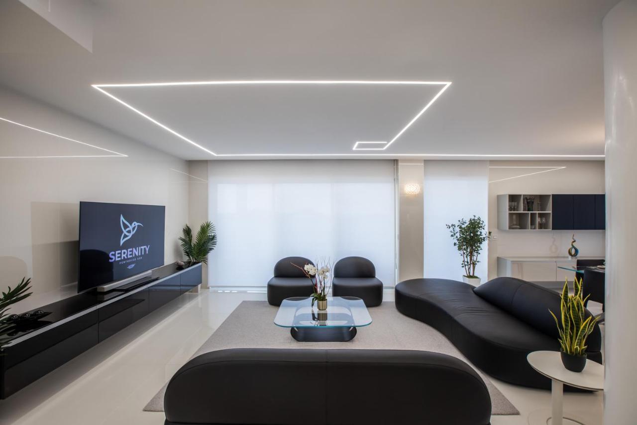Serenity Penthouse Lowlands ภายนอก รูปภาพ