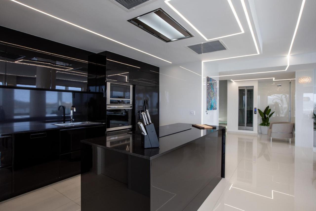 Serenity Penthouse Lowlands ภายนอก รูปภาพ